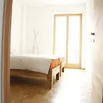Daire Bozenapartments Garibaldi *