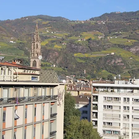 公寓 Bozenapartments Garibaldi *