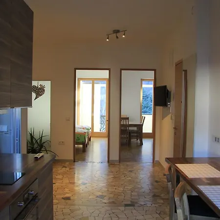 公寓 Bozenapartments Garibaldi